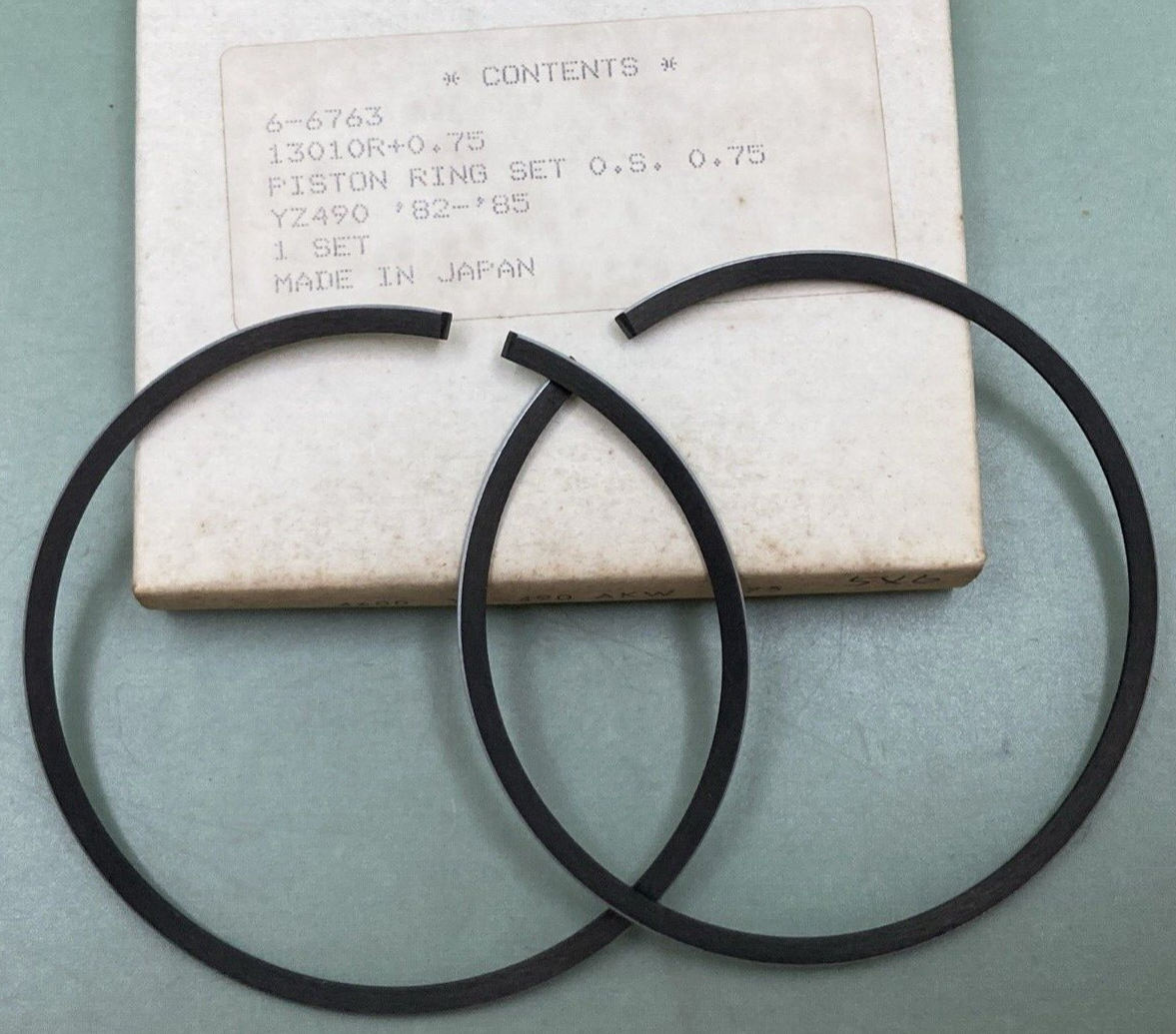 NEW YAMAHA 6-6763 PISTON RING SET 0.75 O/S 87MM YZ490 '82-'85