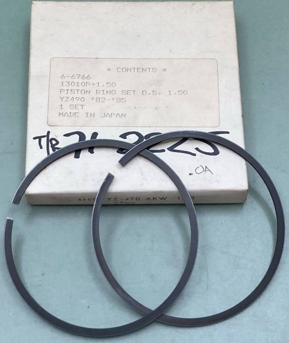 NEW GENUINE YAMAHA 6-766 PISTON RING SET 1.50 87MM O/S YZ490 '82-'85