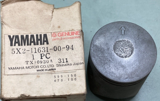 NEW GENUINE YAMAHA 5X2-11631-00-94 PISTON STD