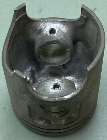 NEW GENUINE YAMAHA 5X2-11631-00-94 PISTON STD
