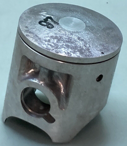 NEW GENUINE YAMAHA 5X3-11631-01-97 PISTON STD