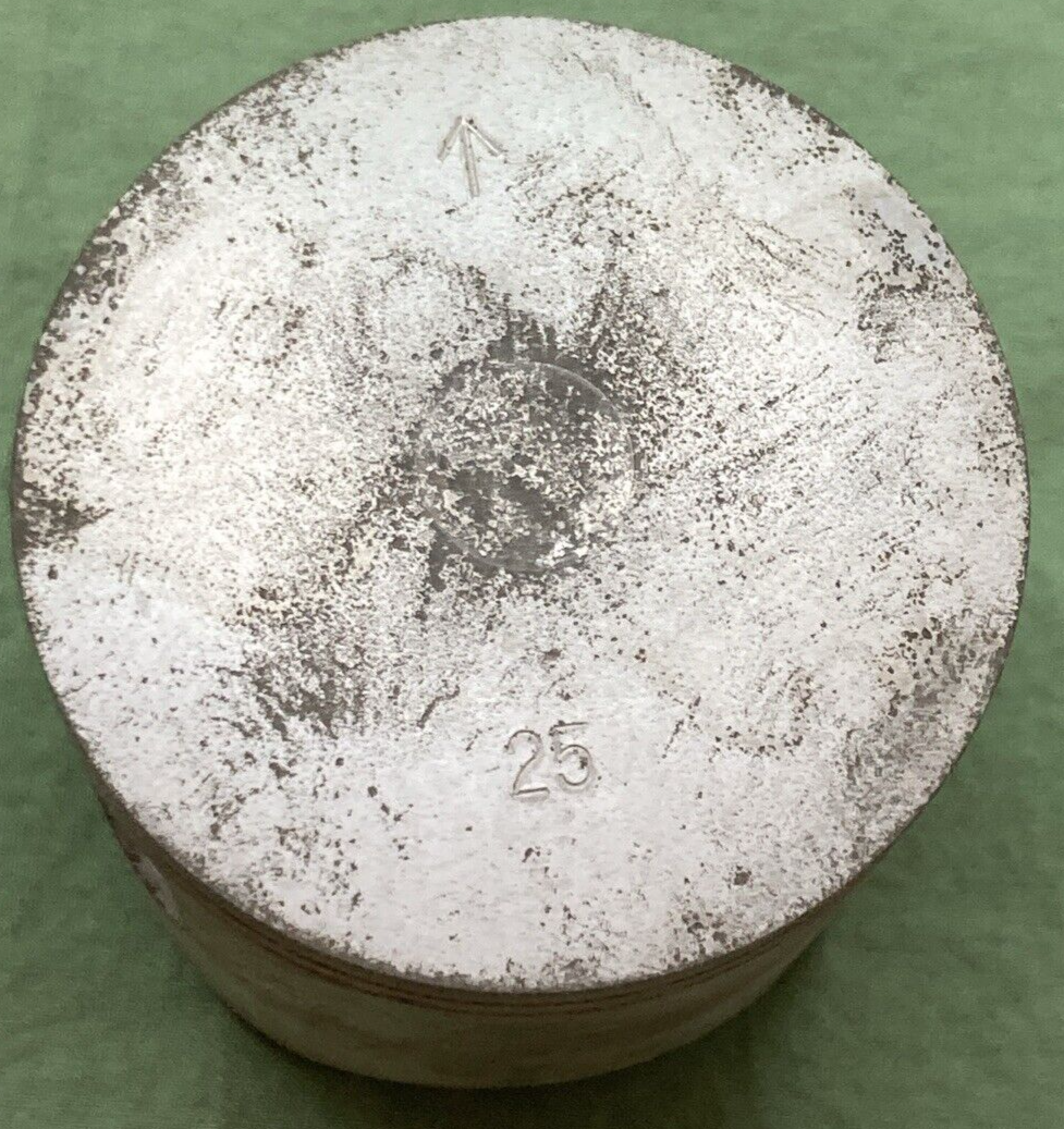 NEW GENUINE YAMAHA 24Y-11630-10 PISTON KIT INCOMPLETE SEE LISTING