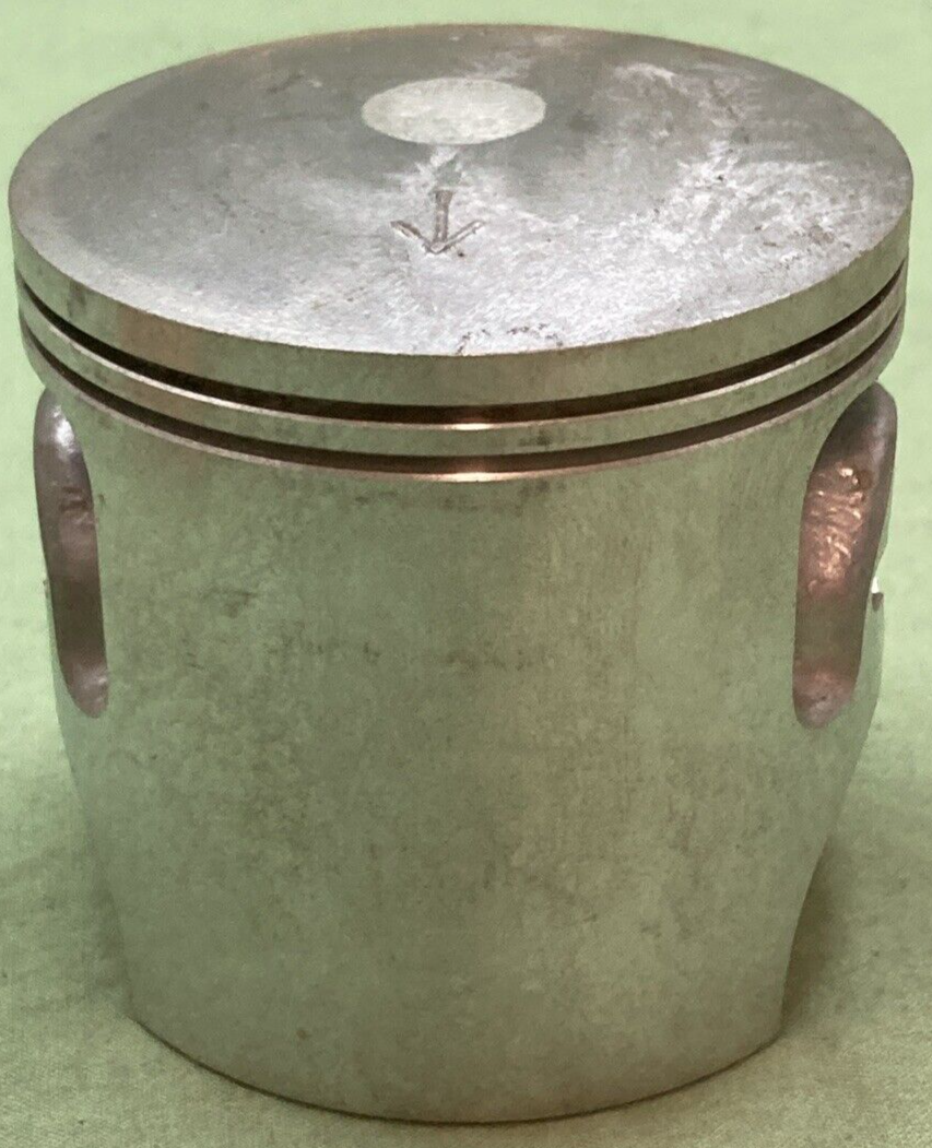 NEW GENUINE YAMAHA 2A7-11638-00 PISTON 4TH 1.00 O/S