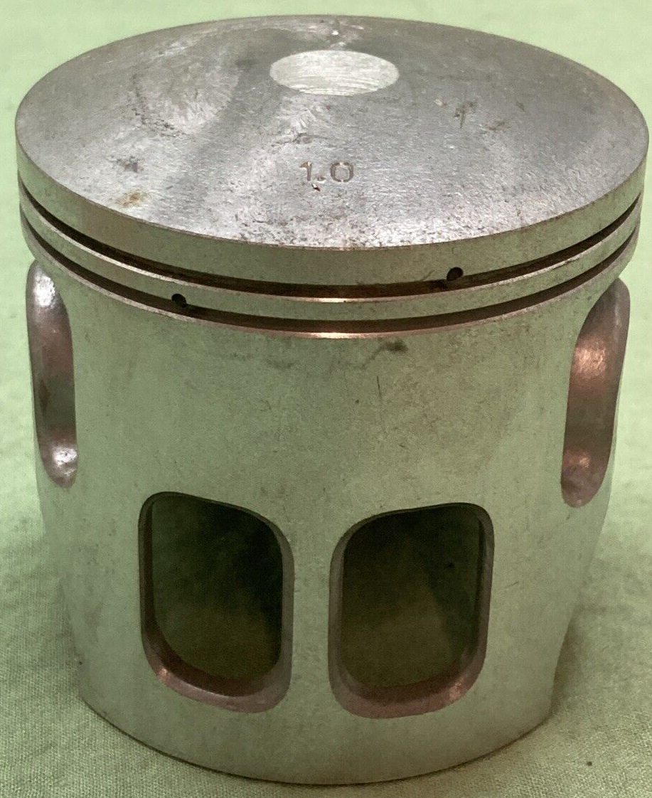 NEW GENUINE YAMAHA 2A7-11638-00 PISTON 4TH 1.00 O/S