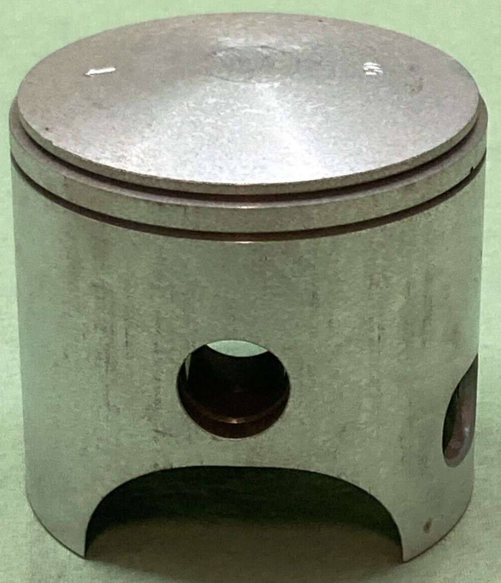 NEW GENUINE YAMAHA 445-11636-00 PISTON 2ND 0.50 O/S