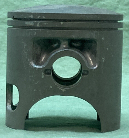 NEW GENUINE YAMAHA 2K7-11631-00-96 PISTON STD