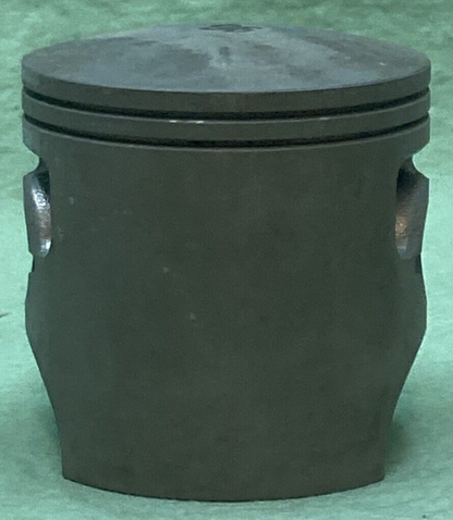 NEW GENUINE YAMAHA 2K7-11631-00-96 PISTON STD