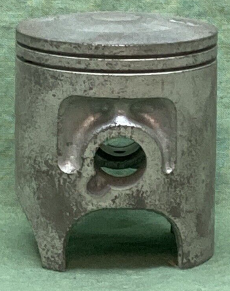 NEW GENUINE YAMAHA 22W-11636-01 PISTON 2ND 0.50 O/S