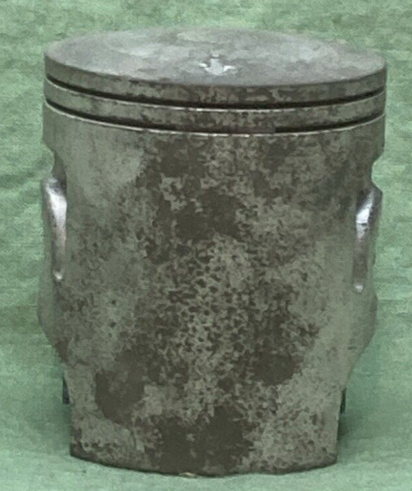 NEW GENUINE YAMAHA 22W-11636-01 PISTON 2ND 0.50 O/S