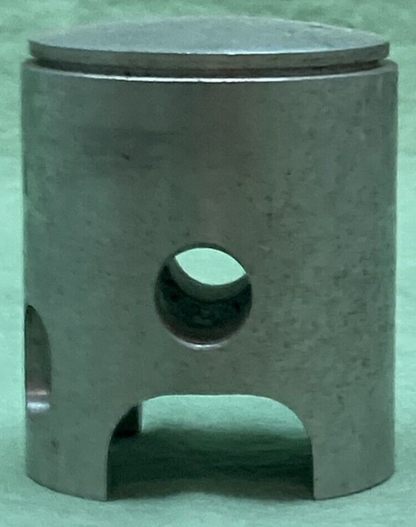 NEW GENUINE YAMAHA 248-11636-70 PISTON 2ND 0.50 O/S