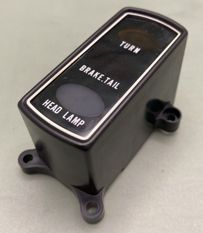 NEW GENUINE YAMAHA 2M0-83568-00 Upper Pilot Box 1978-1980 XS650