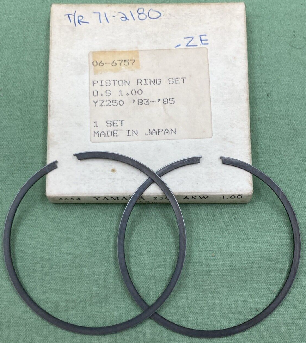 NEW ROCKY YAMAHA 06-6757 PISTON RING SET 1.00 68MM '83-'85 YZ250
