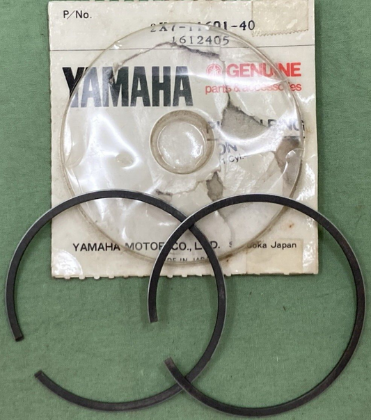 NEW GENUINE YAMAHA 2X7-11601-40 PISTON RING SET 4TH