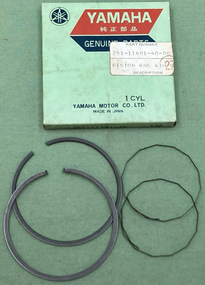 NEW GENUINE YAMAHA 251-11601-40 PISTON RING SET 4th 1.00