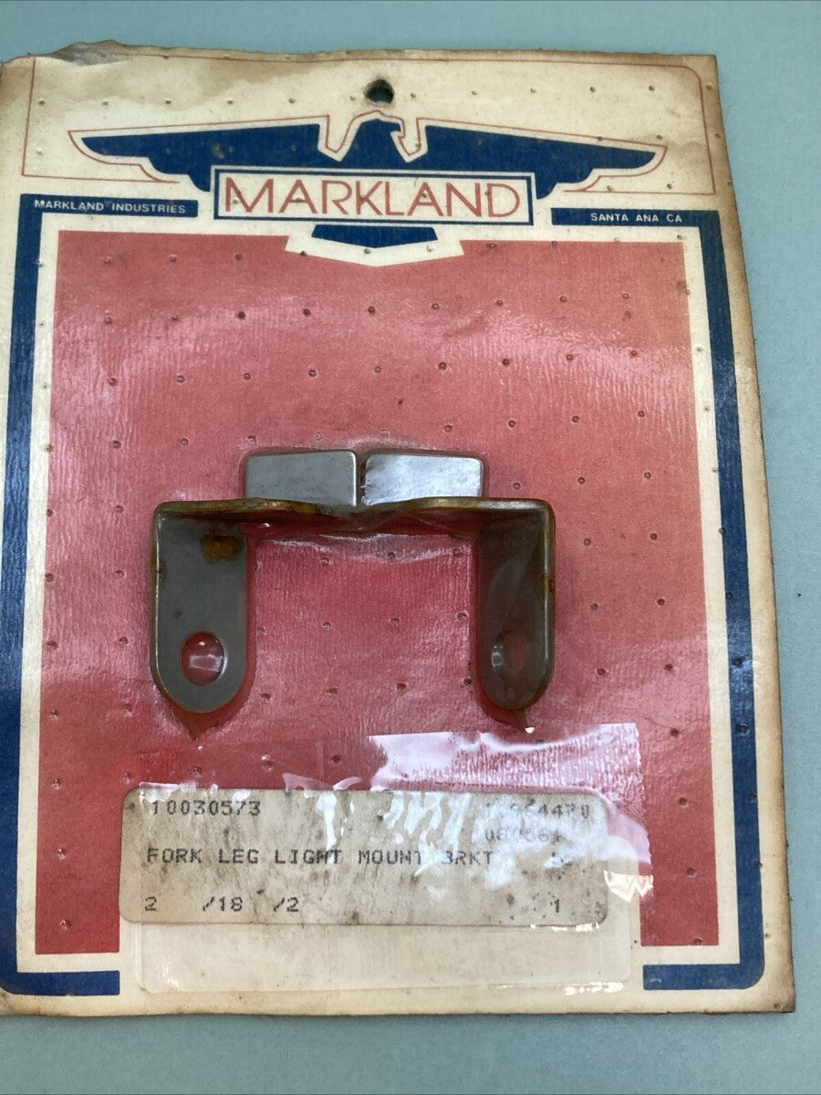 NEW MARKLAND 10030573 FORK LEG MOUNT BRKT