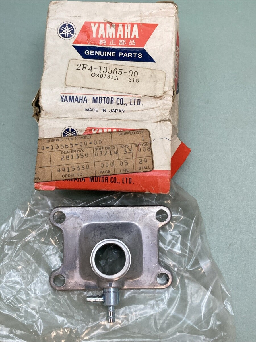 NEW GENUINE YAMAHA 2F4-13565-00 Joint, Carburetor