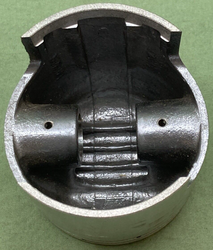 NEW GENUINE YAMAHA 275-11635-00 PISTON 1ST O/S
