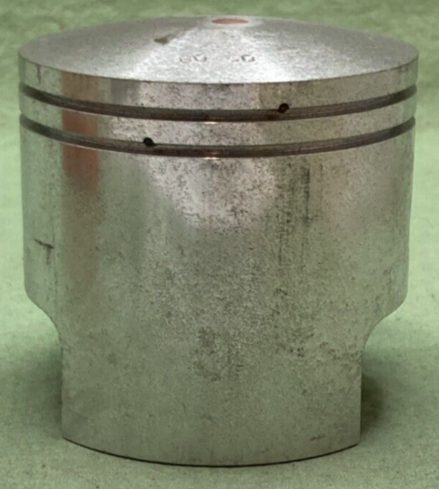 NEW GENUINE YAMAHA 275-11636-00 PISTON