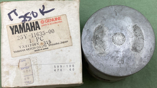 NEW GENUINE YAMAHA 25Y-11635-00 PISTON