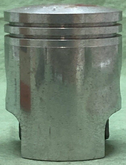 NEW GENUINE YAMAHA 235-11631-10 PISTON