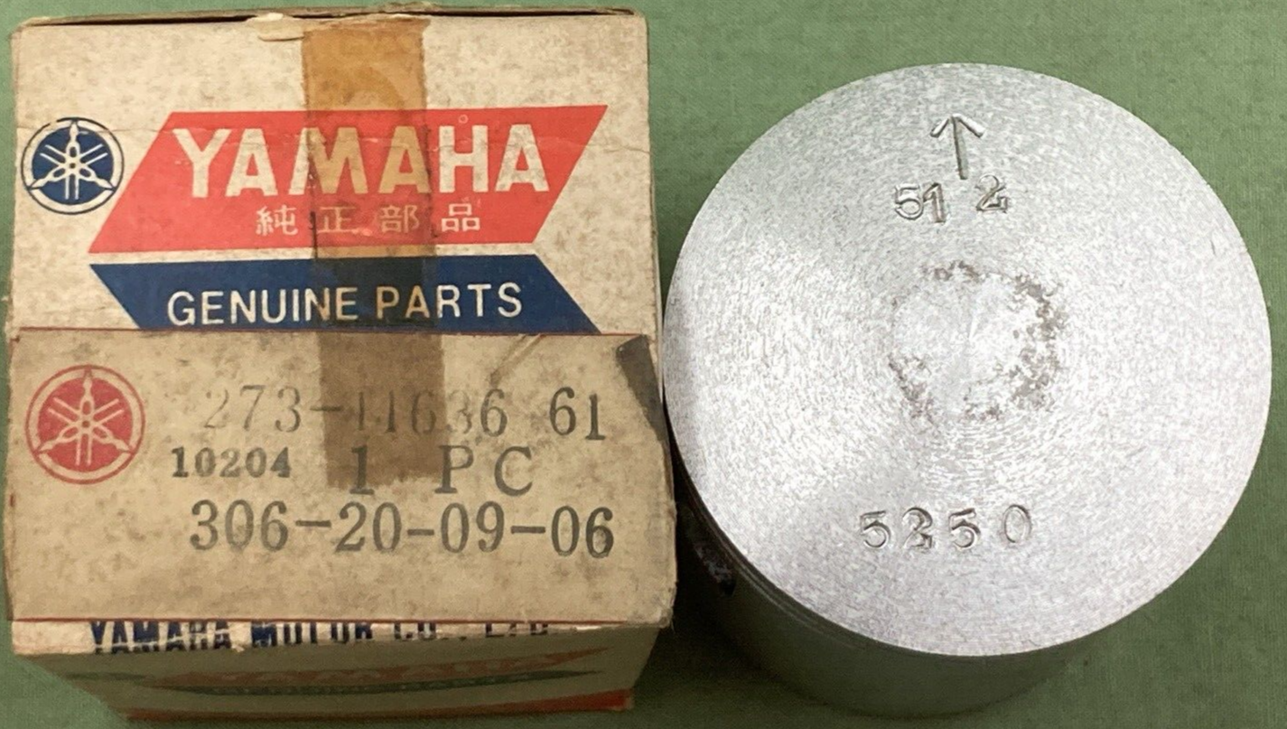 NEW GENUINE YAMAHA 273-11636-61 PISTON