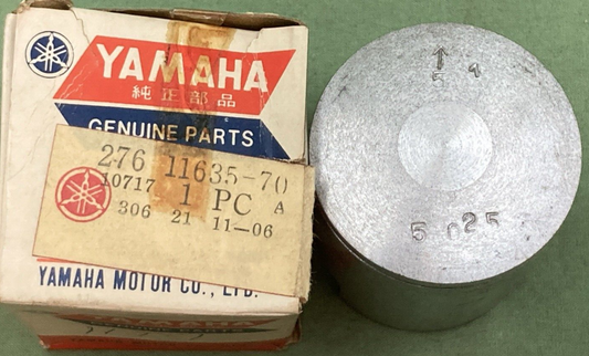 NEW GENUINE YAMAHA 276-11635-70 PISTON