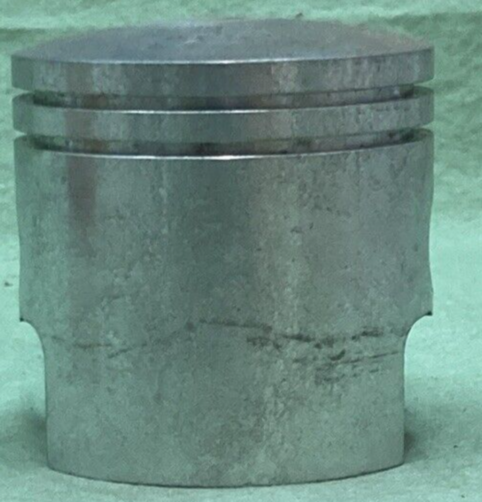 NEW GENUINE YAMAHA 251-11636-00 PISTON