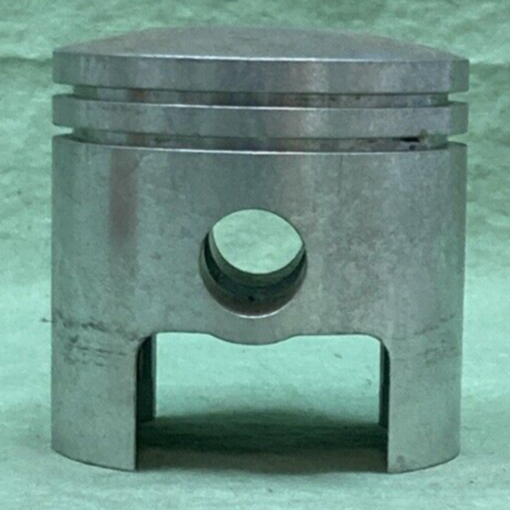 NEW GENUINE YAMAHA 251-11636-00 PISTON