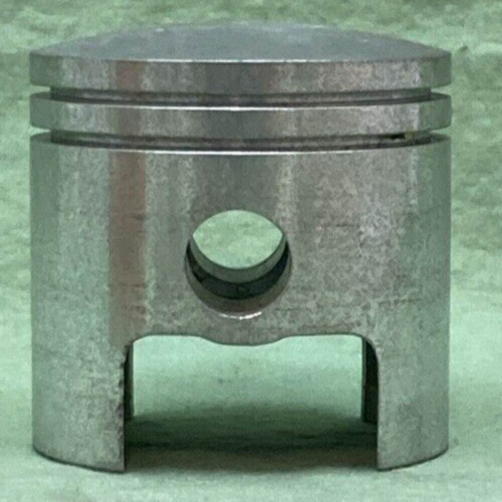 NEW GENUINE YAMAHA 251-11638-00 PISTON