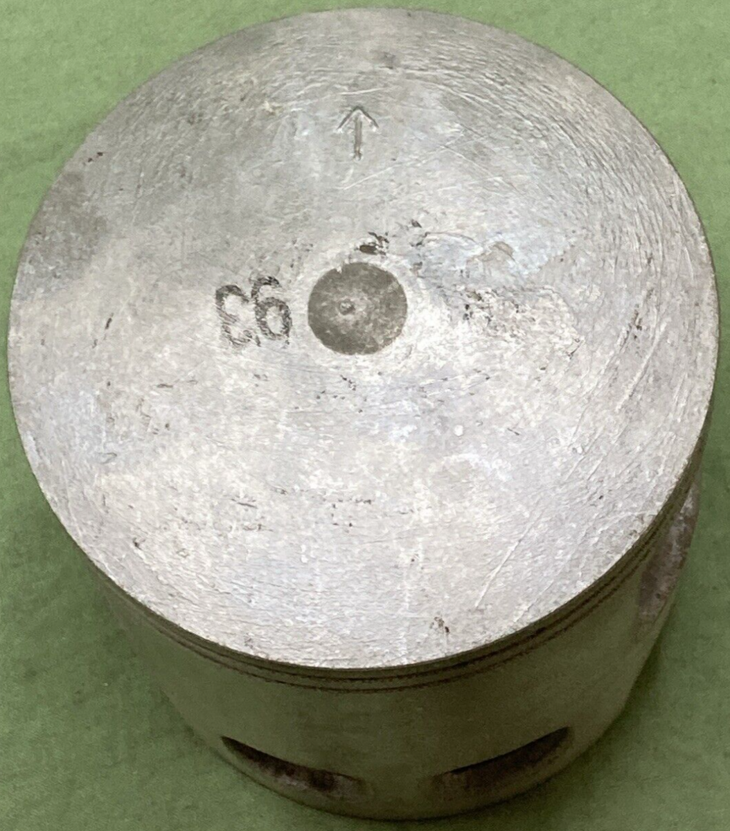 NEW GENUINE YAMAHA 26A-11631-00-93 PISTON