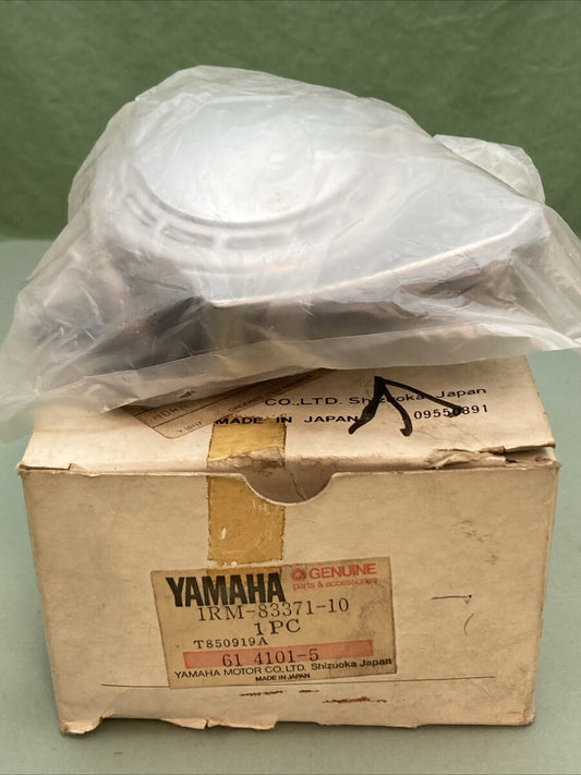NEW GENUINE YAMAHA 1RM-83371-10 Horn SUPEREDED 4NK-83371-00-00