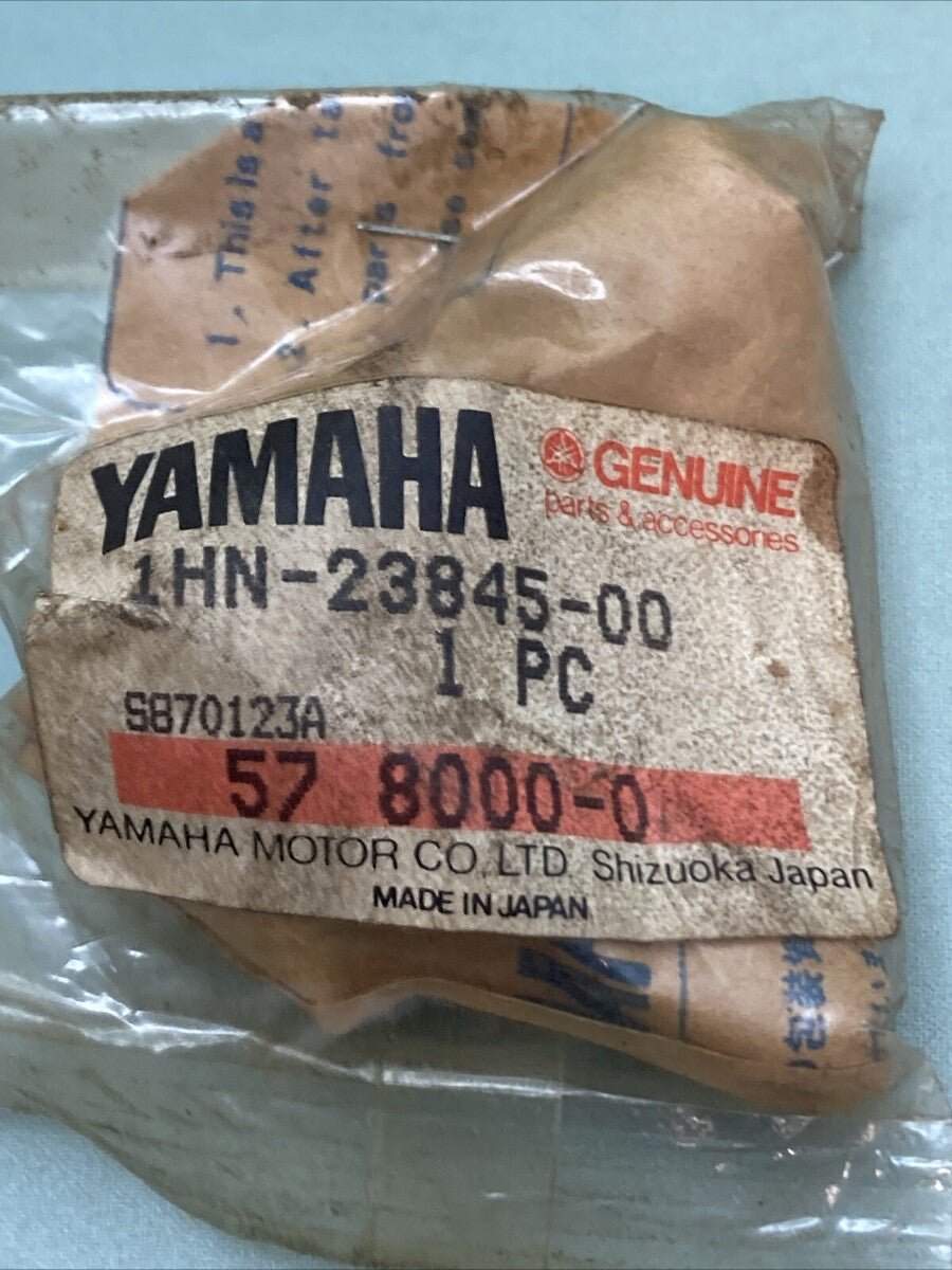 NEW GENUINE YAMAHA 1HN-23845-00 Joint, Universal 2 4-ZINGER YF60S 86