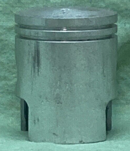 NEW GENUINE YAMAHA 109-11631-02-96 PISTON