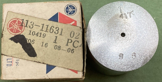 NEW GENUINE YAMAHA 113-11631-02-96 PISTON