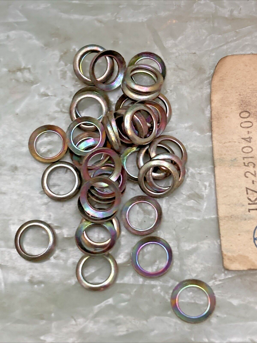 NEW GENUINE YAMAHA 1K7-25104-00 SPOKE SET, FRONT 13 SPOKES 29 NIPPLES 39 RINGS