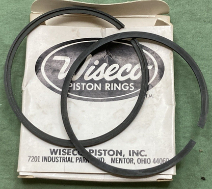 NEW GENUINE WISECO 182 P8 PISTON & RING SET 2677LC