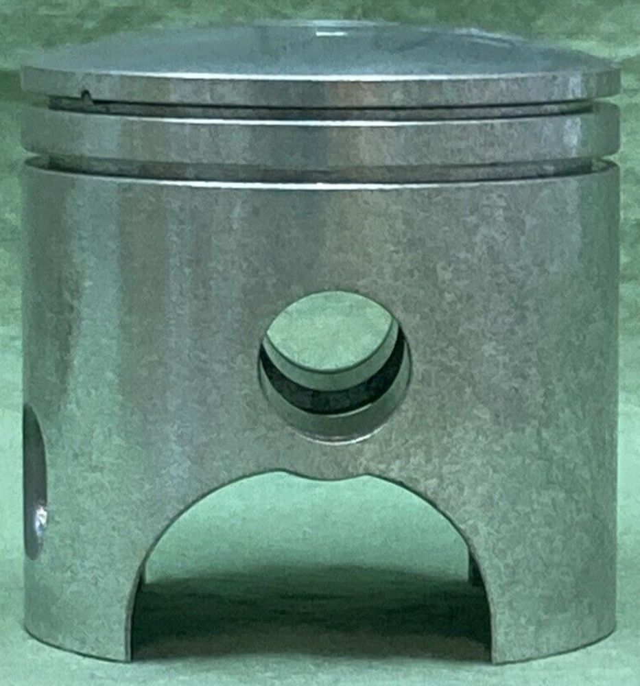 NEW REPLACES YAMAHA 314-11631-40 PISTON W/ CLIPS & PIN