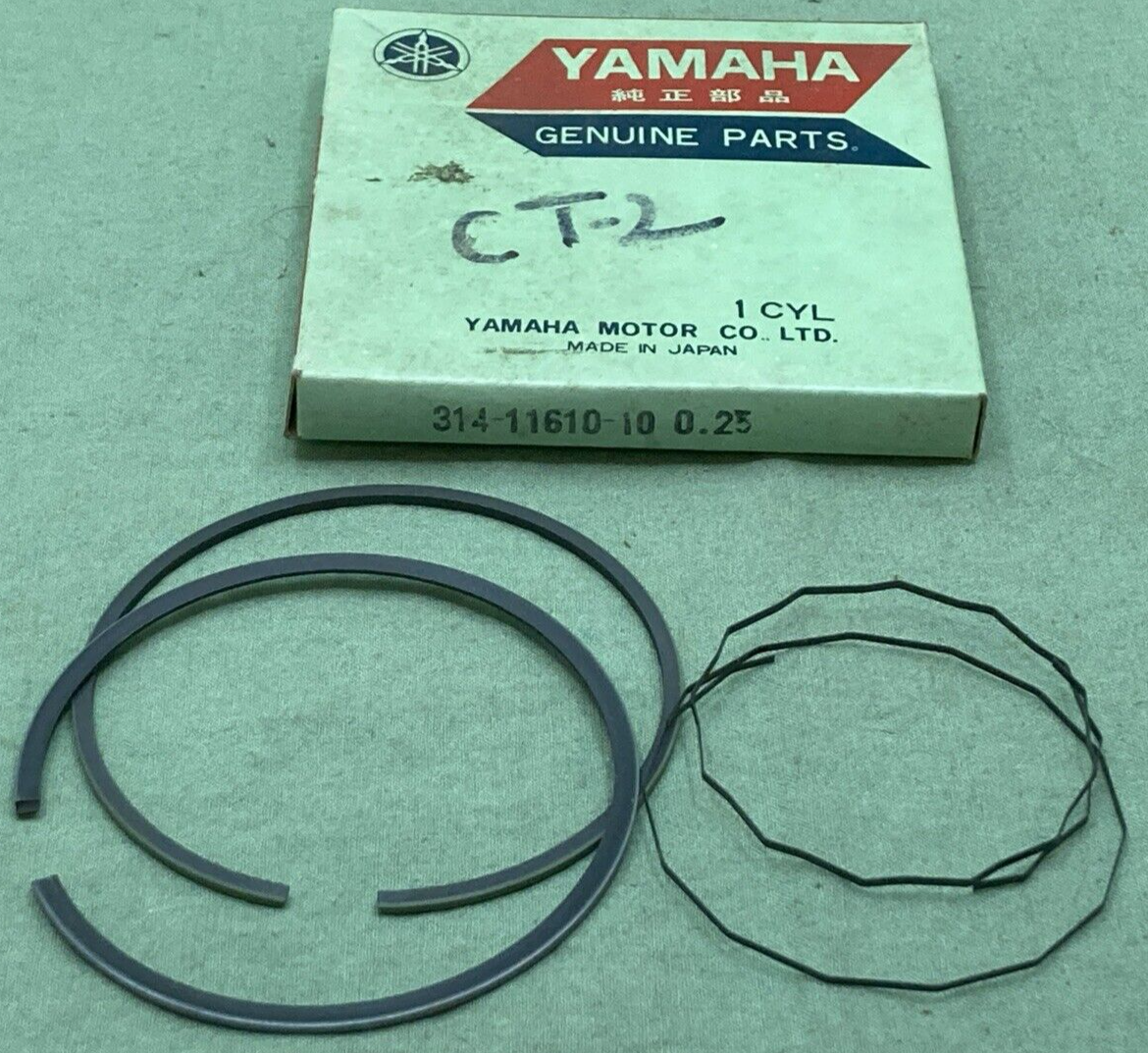 NEW GENUINE YAMAHA 314-11610-10 PISTON RING SET 0.25