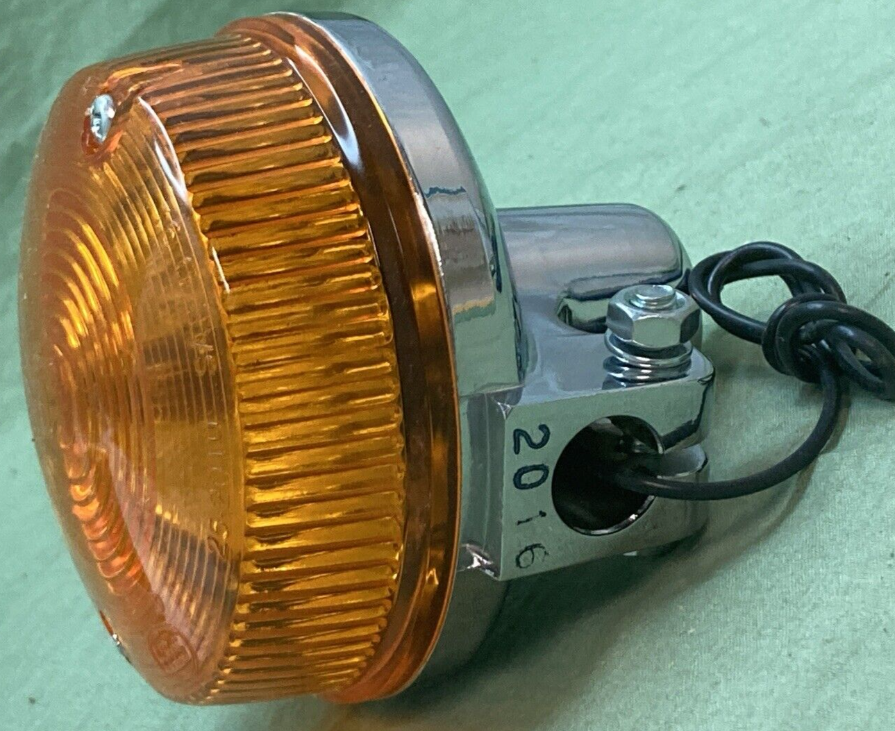 NEW K&S 25-2016 TURN SIGNAL ASSEMBLY MOTORCYCLE AMBER FOR KAWASAKI