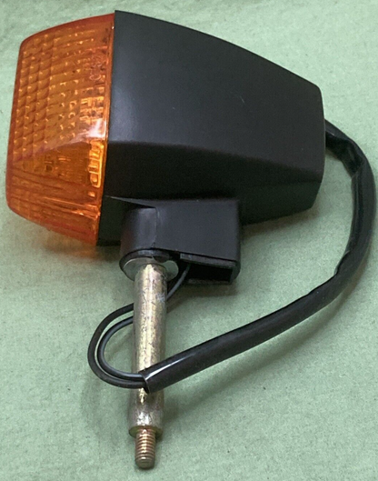 NEW TRICK 237 0282 TURN SIGNAL ASSEMBLY MOTORCYCLE AMBER FOR KAWASAKI