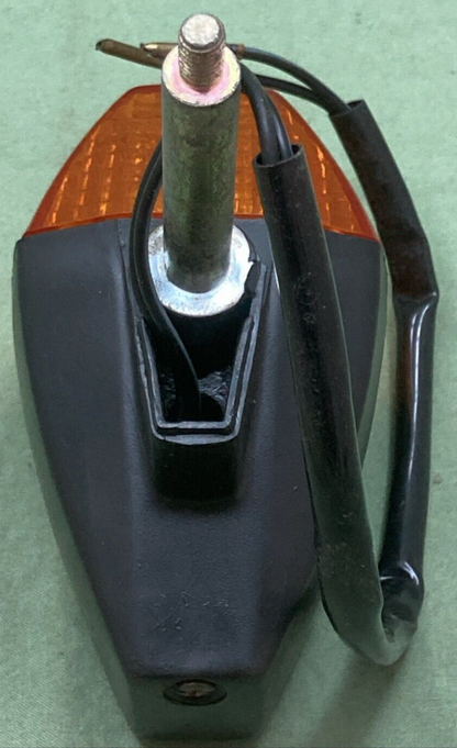 NEW TRICK 237 0282 TURN SIGNAL ASSEMBLY MOTORCYCLE AMBER FOR KAWASAKI