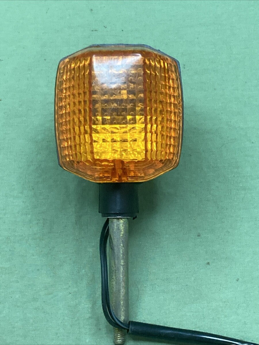 NEW TRICK 237 0282 TURN SIGNAL ASSEMBLY MOTORCYCLE AMBER FOR KAWASAKI