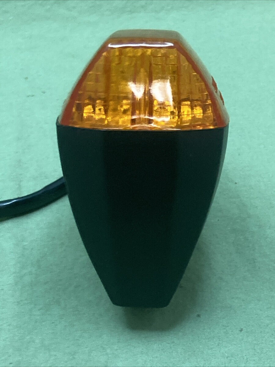 NEW TRICK 237 0282 TURN SIGNAL ASSEMBLY MOTORCYCLE AMBER FOR KAWASAKI