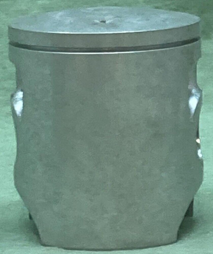 NEW GENUINE YAMAHA 3R2-11631-00-96 PISTON