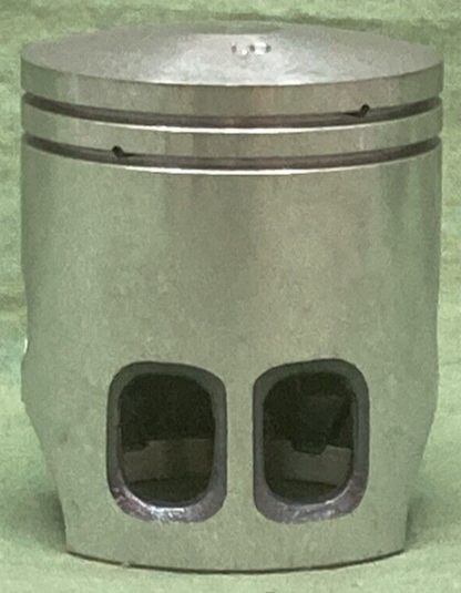 NEW GENUINE YAMAHA 305-11638-01 PISTON 4TH 1.00 O/S