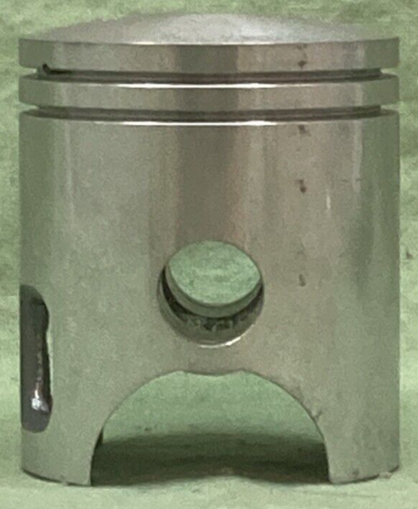 NEW GENUINE YAMAHA 305-11638-01 PISTON 4TH 1.00 O/S