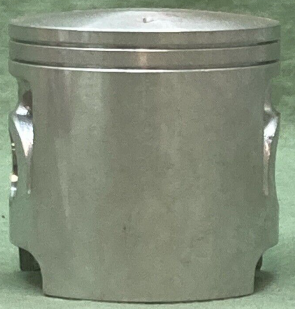 NEW GENUINE YAMAHA 3R6-11636-00 PISTON 2ND O/S