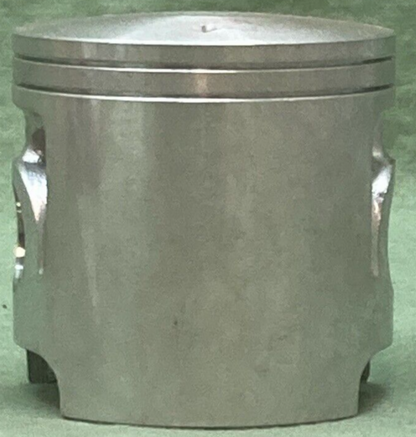 NEW GENUINE YAMAHA 3R6-11636-00 PISTON 2ND O/S