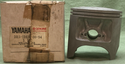 NEW GENUINE YAMAHA 3R5-11631-00-94 PISTON STD