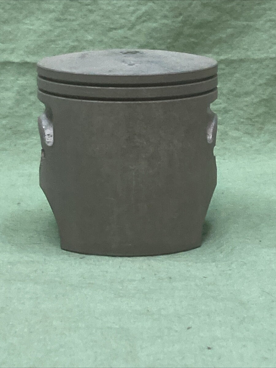 NEW GENUINE YAMAHA 3R4-11630-00 PISTON KIT STD COMPLETE